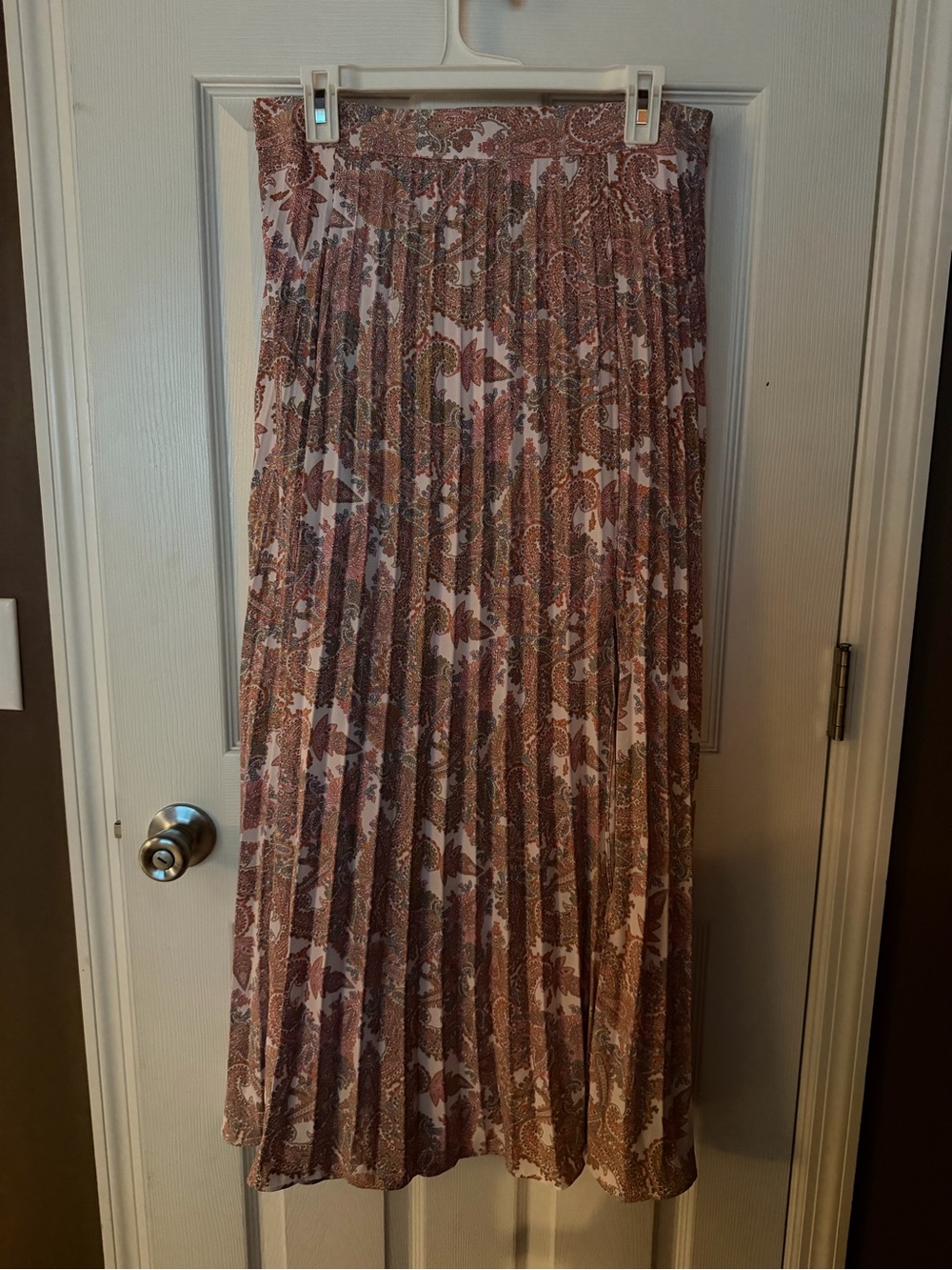 Skies are Blue Pleated Floral Print slotted Maxi Skirt in Dusty Rose paisley